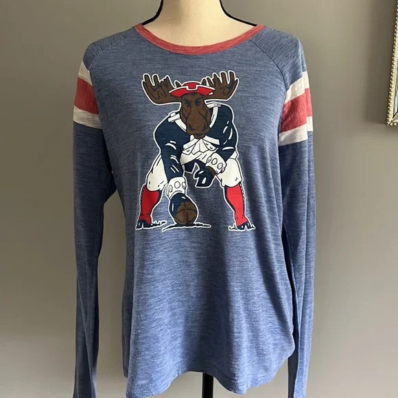 New England Patriots Bundle of 2 EUC - Picture 5 of 17